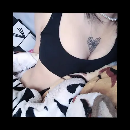 OnlyFans cuenta sannetsire header 2