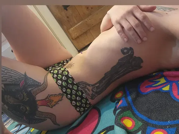 OnlyFans cuenta miss.demonik header 2