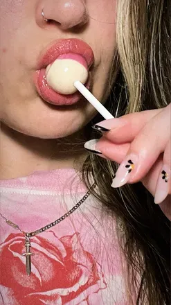 OnlyFans cuenta lunarose_xx avatar 1