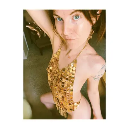 OnlyFans account  wildrubywaves avatar 1