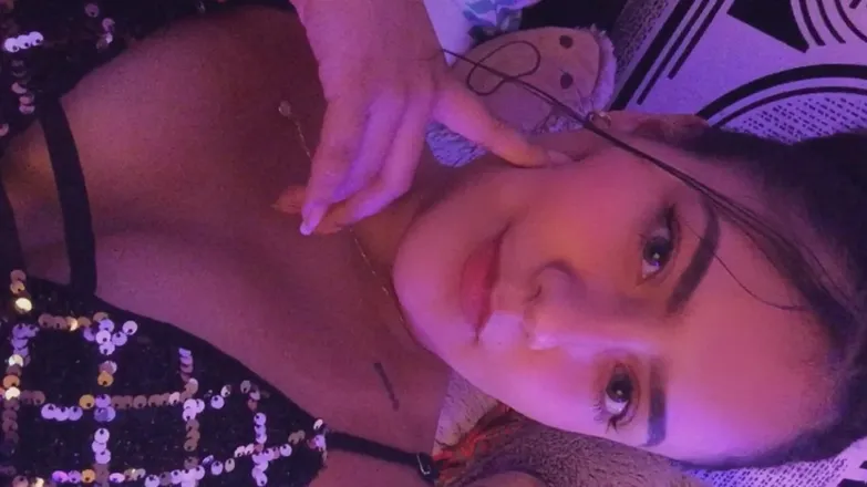 OnlyFans cuenta camila_juli header 2