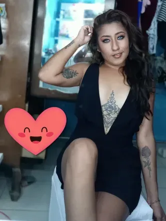 OnlyFans account  emydv avatar 1