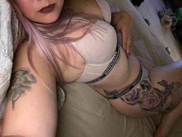 OnlyFans cuenta stormyyy23 header 2