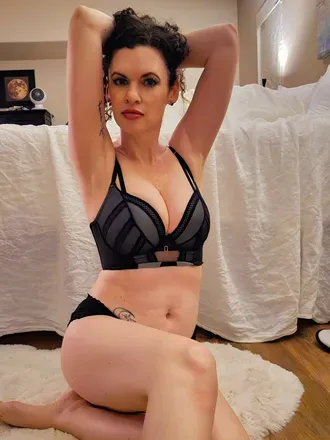 OnlyFans cuenta kitkat369vip avatar 1