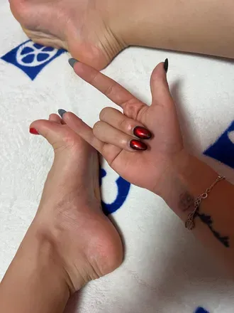 OnlyFans cuenta laadyhoot header 2