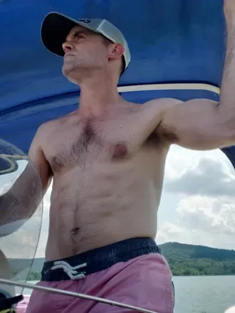 OnlyFans account  u354003303 avatar 1