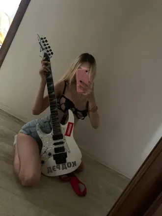 OnlyFans cuenta melly_mell avatar 1
