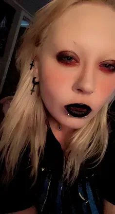OnlyFans cuenta savagegothdoll avatar 1