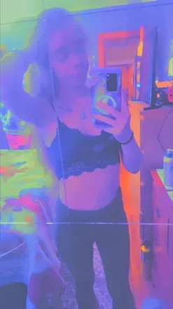 OnlyFans cuenta likeablehoneybee avatar 1