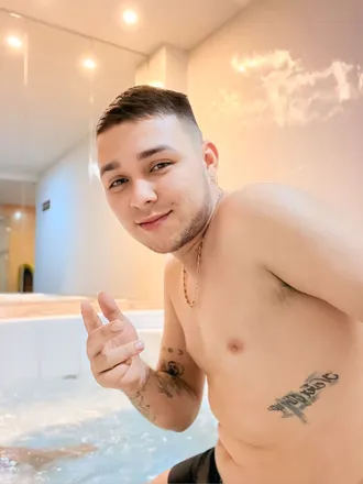 OnlyFans cuenta deivi_martinez30 header 2