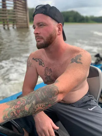 OnlyFans cuenta truckintan avatar 1