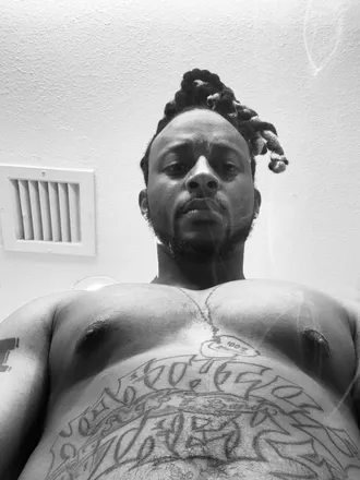 OnlyFans cuenta rthinxxx header 2