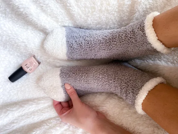OnlyFans account  laratoes header 2