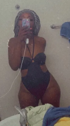 OnlyFans cuenta bigniquee header 2