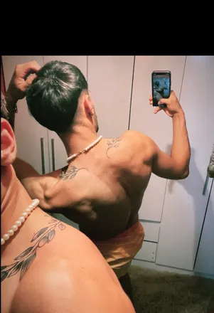 OnlyFans cuenta u338158085 header 2