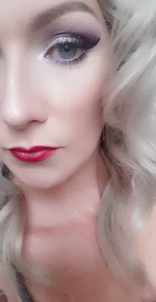 OnlyFans account  louloubeau header 2