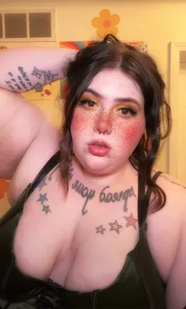 OnlyFans cuenta uwuija avatar 1