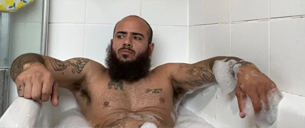 OnlyFans cuenta findombossuk header 2