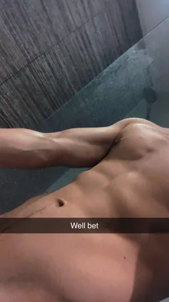 OnlyFans cuenta uksecret header 2