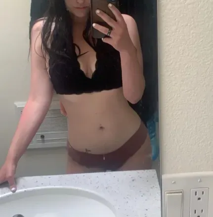 OnlyFans cuenta averyriles7 avatar 1