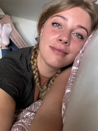 OnlyFans cuenta honey.bee.feet avatar 1