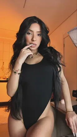 OnlyFans cuenta julies2oliver avatar 1