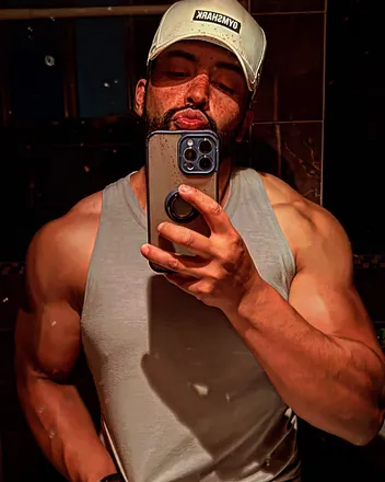 OnlyFans cuenta luiisolvera header 2