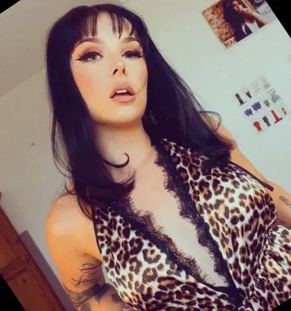 OnlyFans cuenta raemia avatar 1