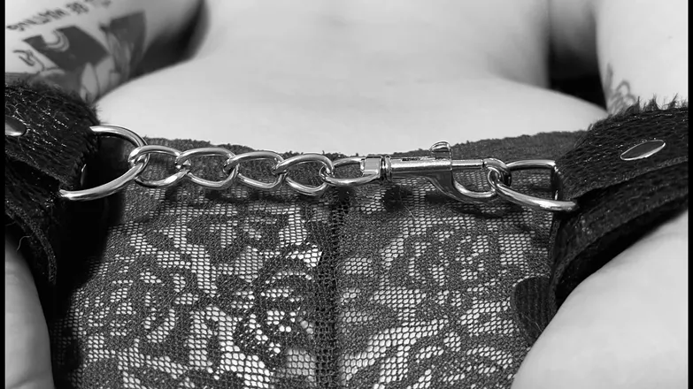 OnlyFans cuenta queen-leigh-97 header 2