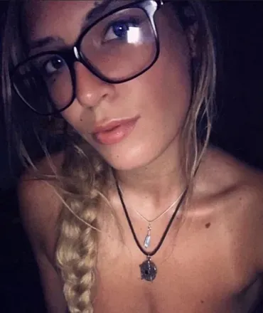OnlyFans cuenta courtdourt avatar 1