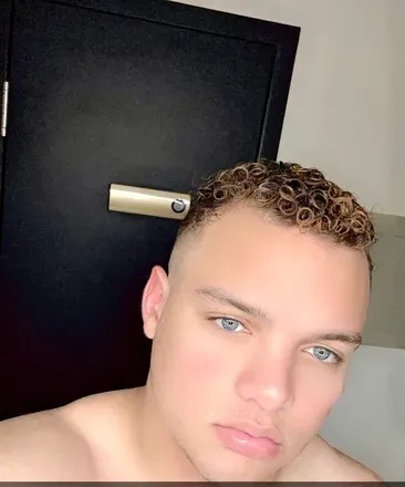 OnlyFans cuenta spinxoxo34 avatar 1