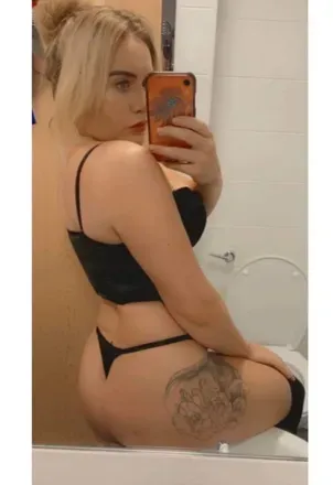 OnlyFans cuenta molliesmith1 avatar 1