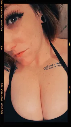 OnlyFans cuenta killahkatie header 2