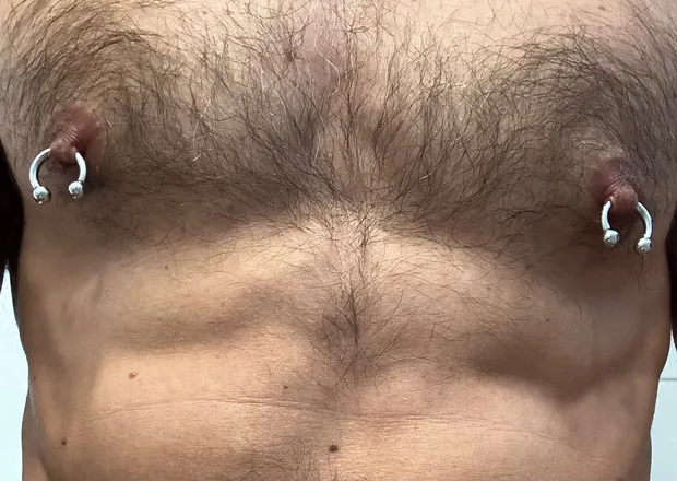 OnlyFans cuenta thepiercedguyxxx header 2