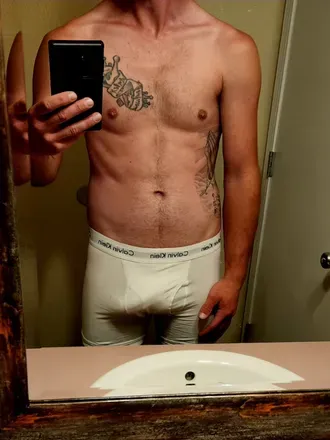 OnlyFans account  kylem1126 avatar 1