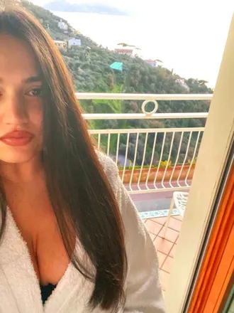 OnlyFans cuenta nataliecashmet header 2