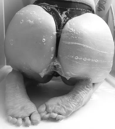 OnlyFans cuenta your_wildish_babe header 2