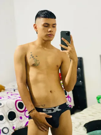 OnlyFans cuenta leironandgian header 2