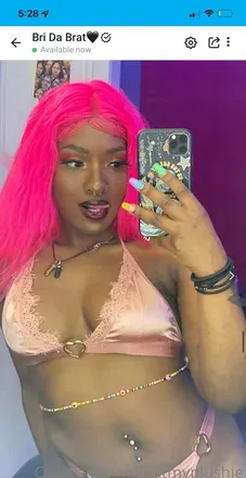 OnlyFans cuenta eatmyplushie header 2