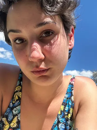 OnlyFans account  hazedazes header 2