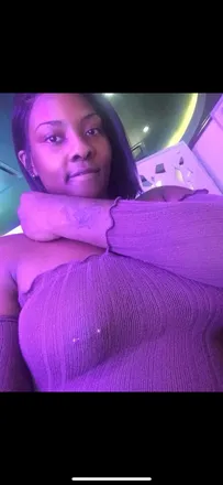 OnlyFans cuenta poundkakeyy header 2