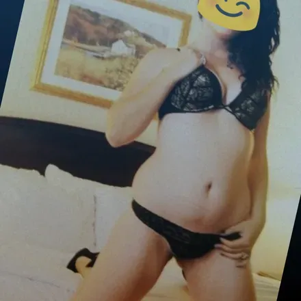 OnlyFans cuenta rosyreign header 2