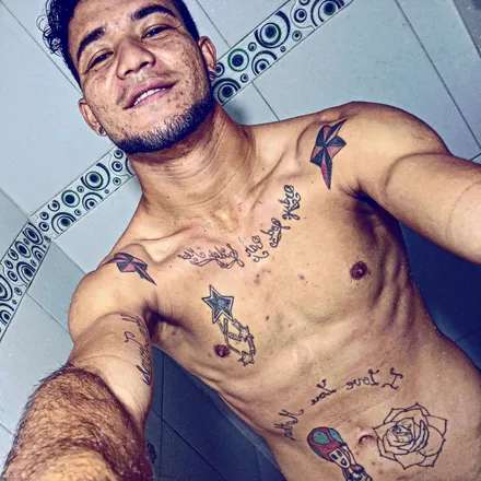OnlyFans cuenta chuelas header 2