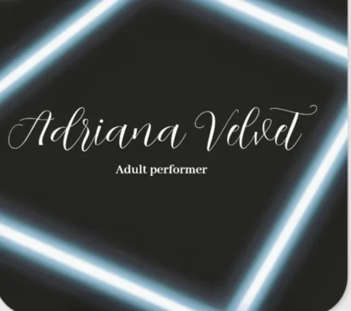 OnlyFans cuenta adriana-velvet header 2