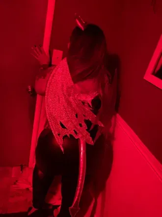 OnlyFans cuenta nikki8081 avatar 1