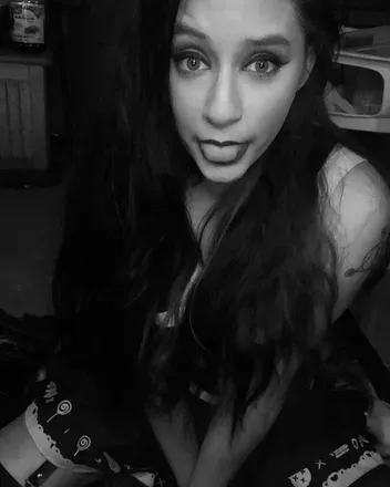OnlyFans account  sshadow0412 avatar 1