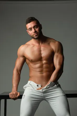 OnlyFans account  bertmur avatar 1