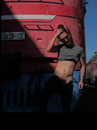 OnlyFans account  karmann_b header 2