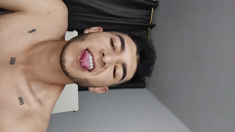 OnlyFans account  johan86 header 2