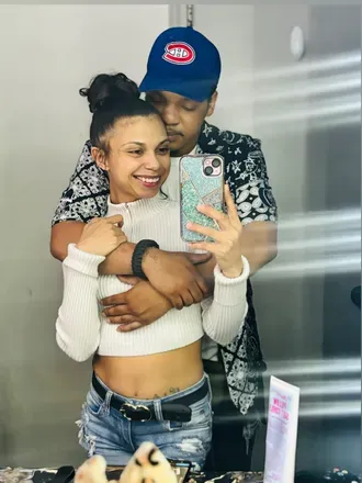 OnlyFans cuenta queenluxxandjonniedeep avatar 1
